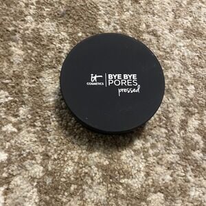 it Cosmetics Bye Bye Pores Anti Aging Pressed Finishing Powder, Translucent NIB